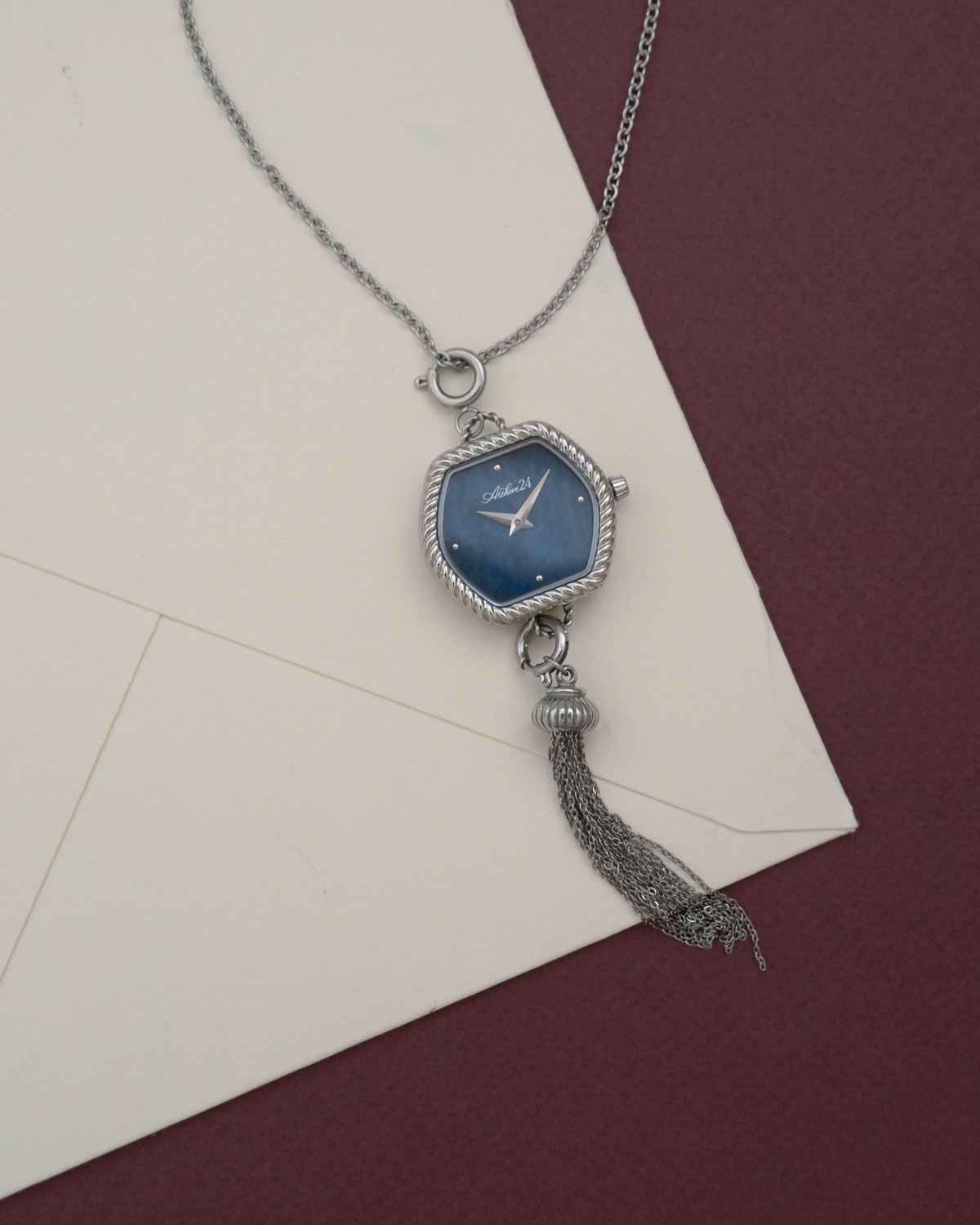 Pendant in Blue Sodalite
