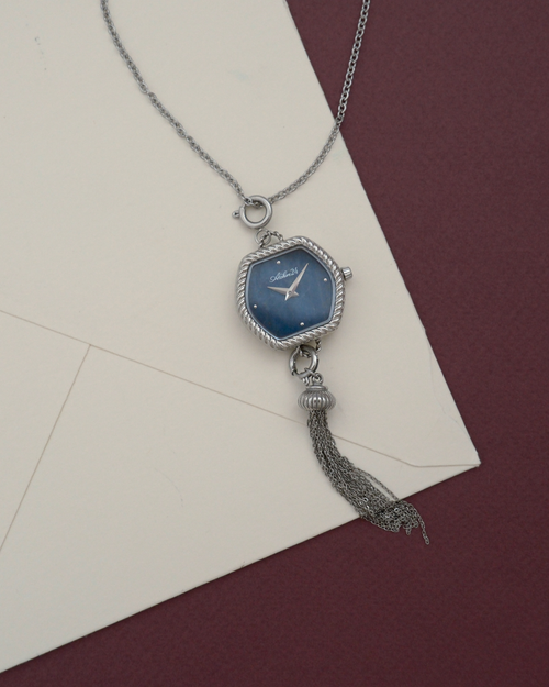 Pendant in Blue Sodalite