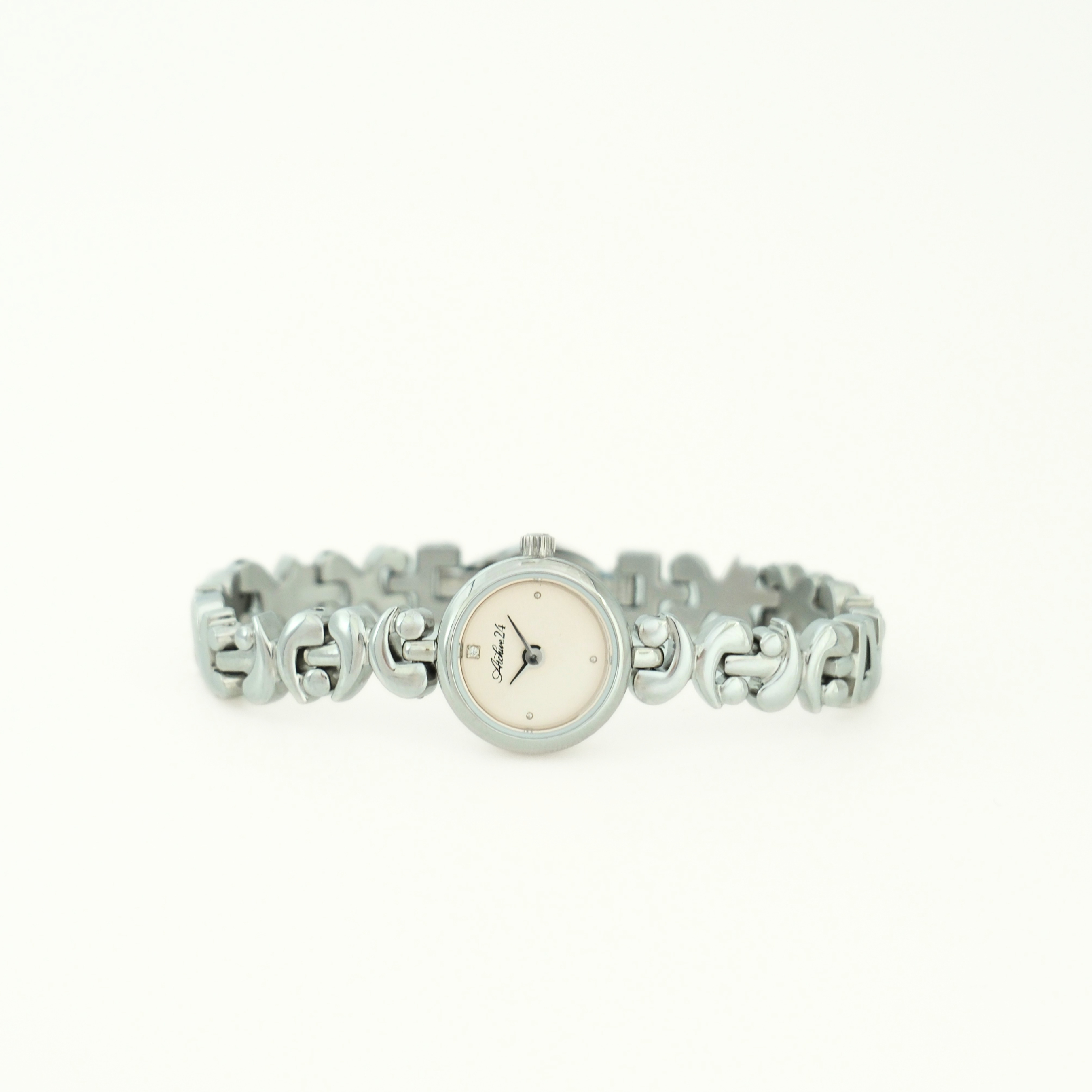Archive24's XXIV jewelry watch in silver